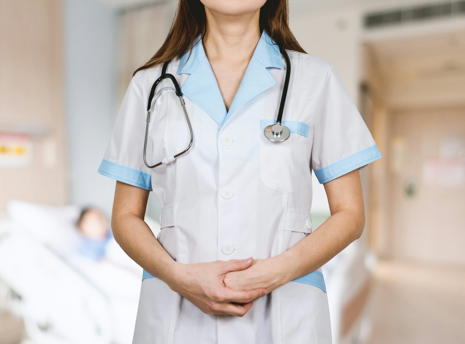 加拿大医疗类 College 专业留学攻略(2026):PSW、RPN 到牙科卫生,选校、费用与移民路径全说清